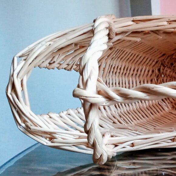 Fun & Classy Vintage Wicker Rattan Wine Bottle Pouring Holder Carrier - Picture 4 of 9